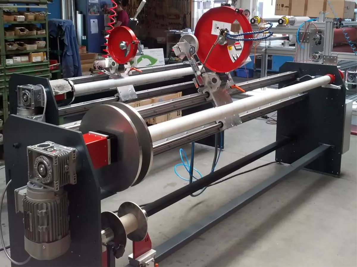 Rollenabstechmaschinen